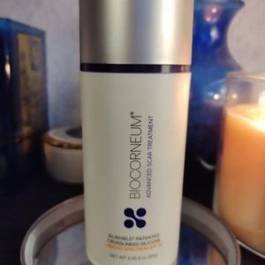BIOCORNEUM advanced scar treatment